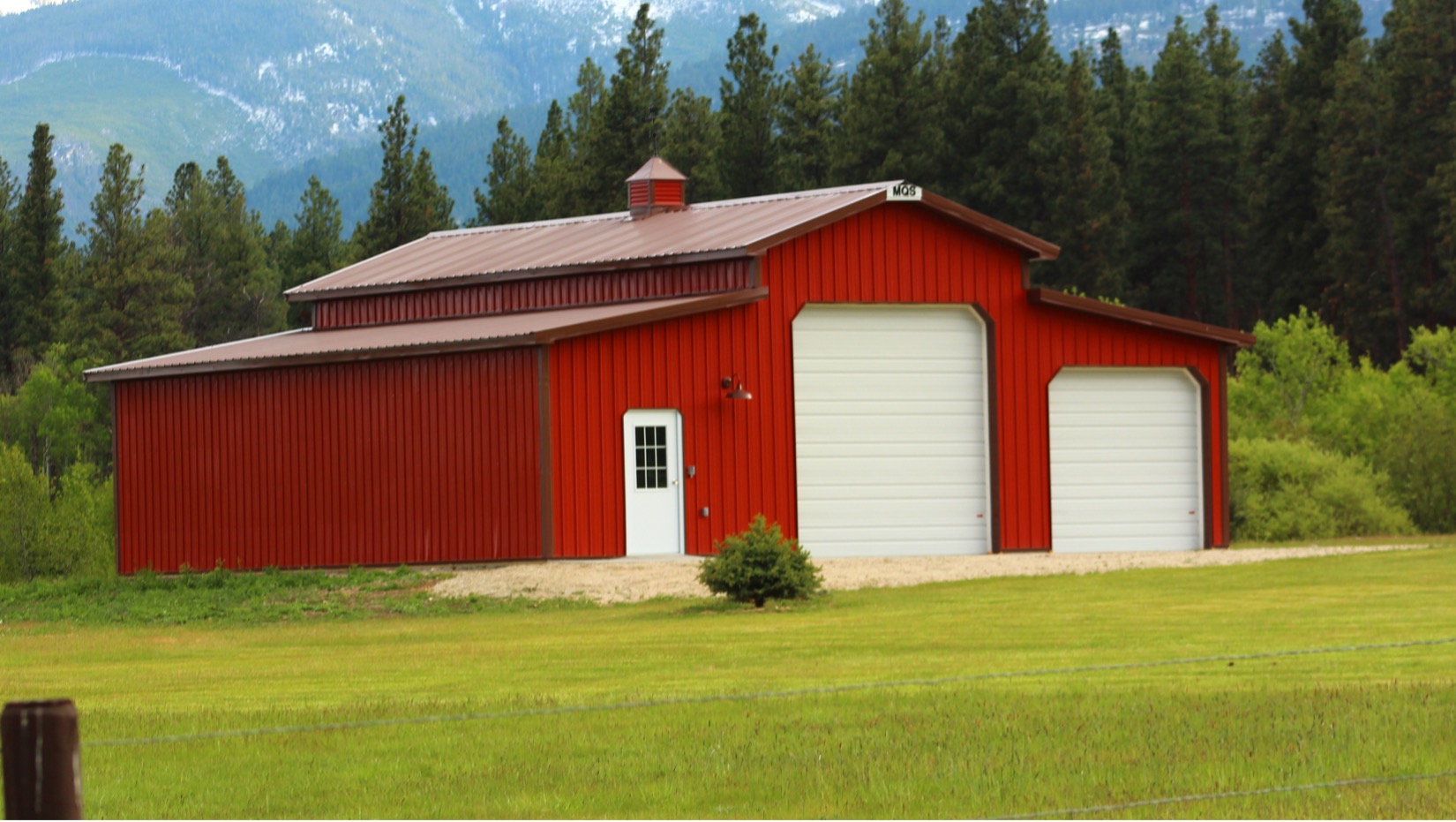 11 Exterior Options for Your New Post-Frame Steel Buildings in Spokane
