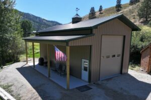 Residential Pole Barn Garage in Livingston