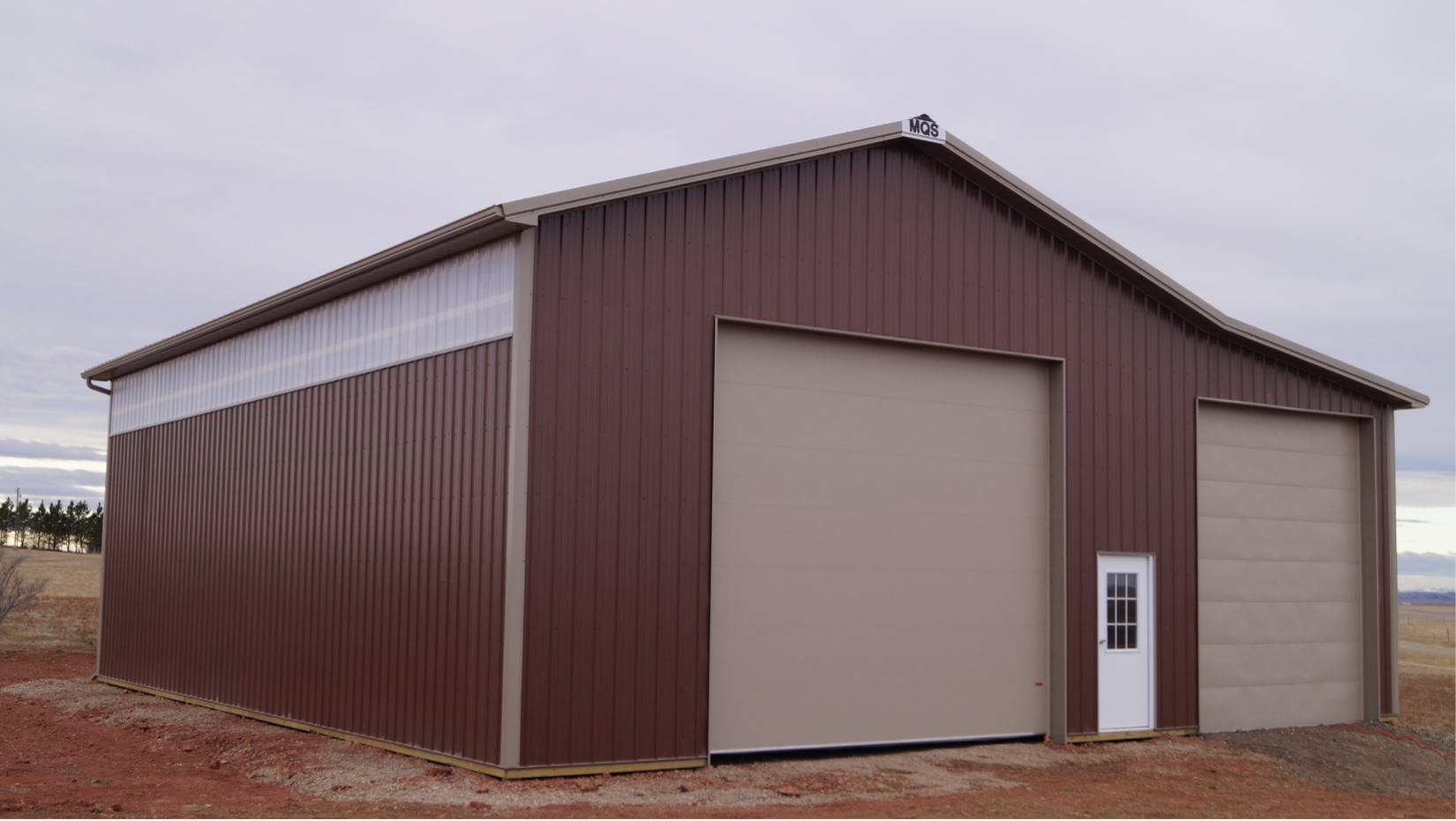 6 Popular Reasons Why People Build a New Post Frame Garage in Wyoming
