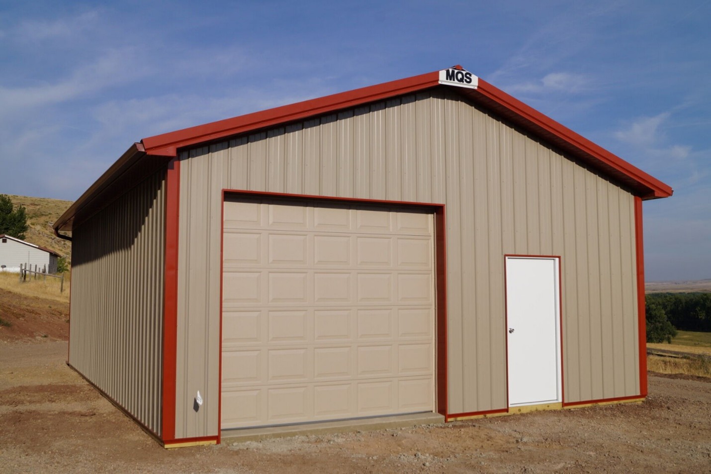 Build Smarter, Live Better: Your Custom Garage Builder in Orchard Homes