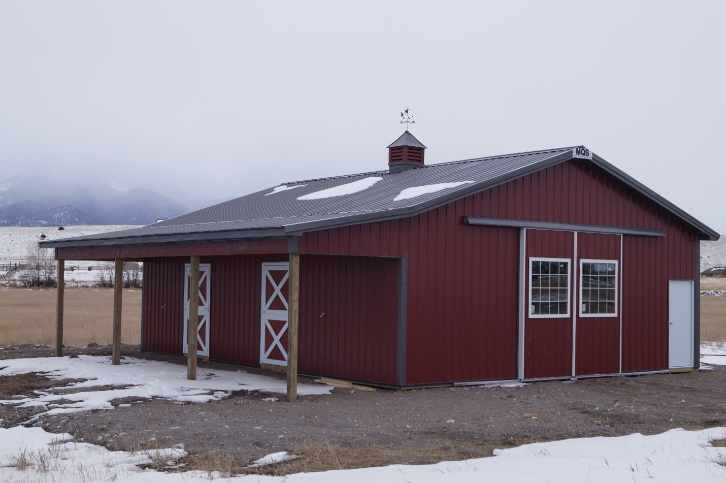 Custom Horse Barn Builders in Lockwood – A Better Barn for Your Property