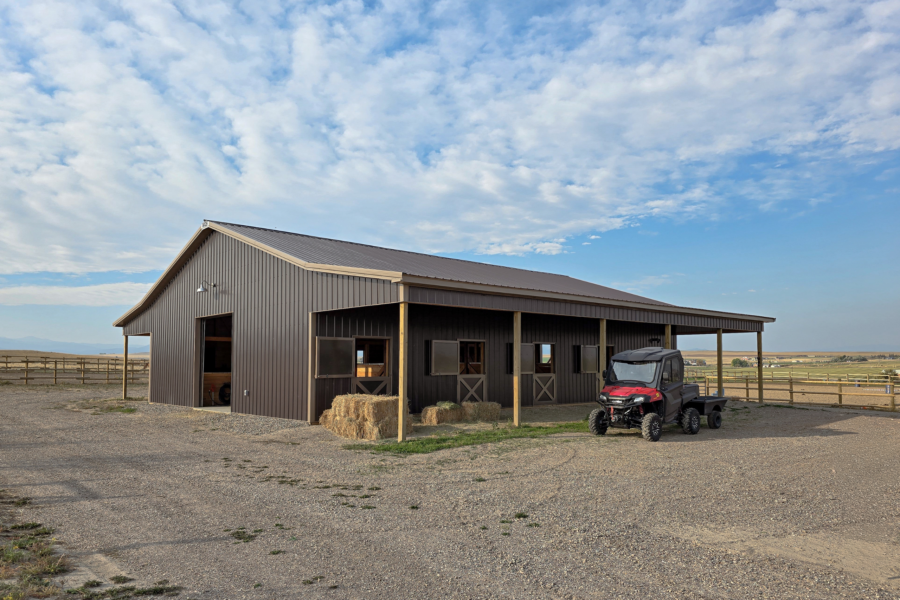Custom Horse Barn Builders In Clearwater County