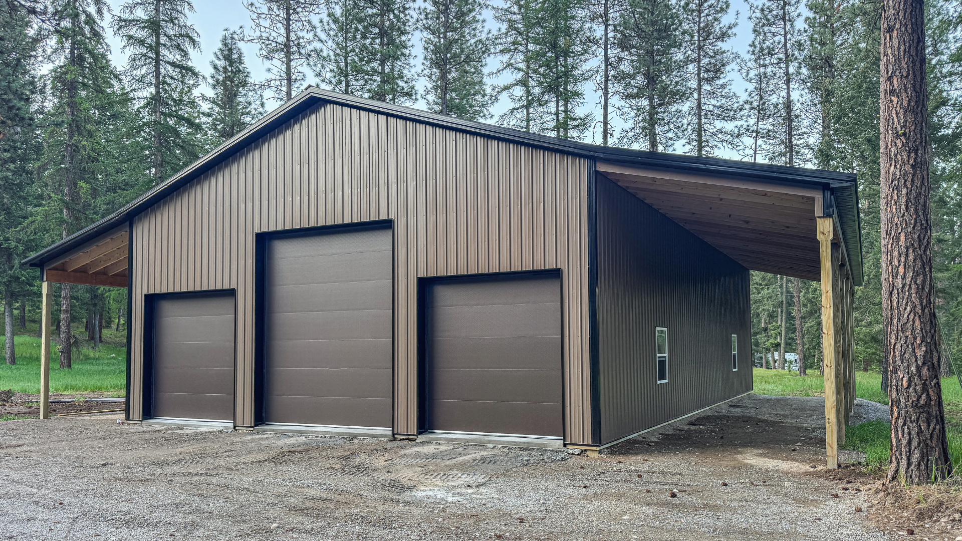 What Should You Consider When Planning Pole Barns in Elmore County?
